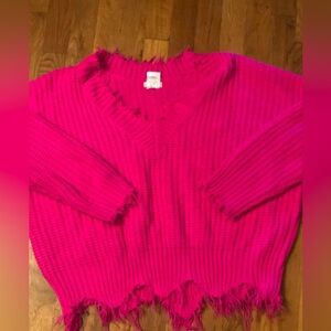 🩷DISTRESSED SWEATER